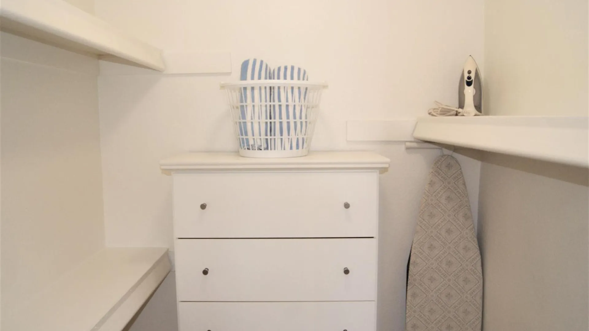 아파트 146 Fully Furnished 1Br Suite-Pet Friendly 스코 츠 데일